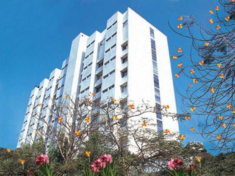 Grand Mercure Vadodara Surya Palace Εξωτερικό φωτογραφία