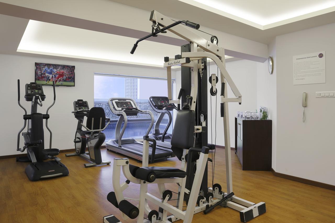 Grand Mercure Vadodara Surya Palace Εξωτερικό φωτογραφία