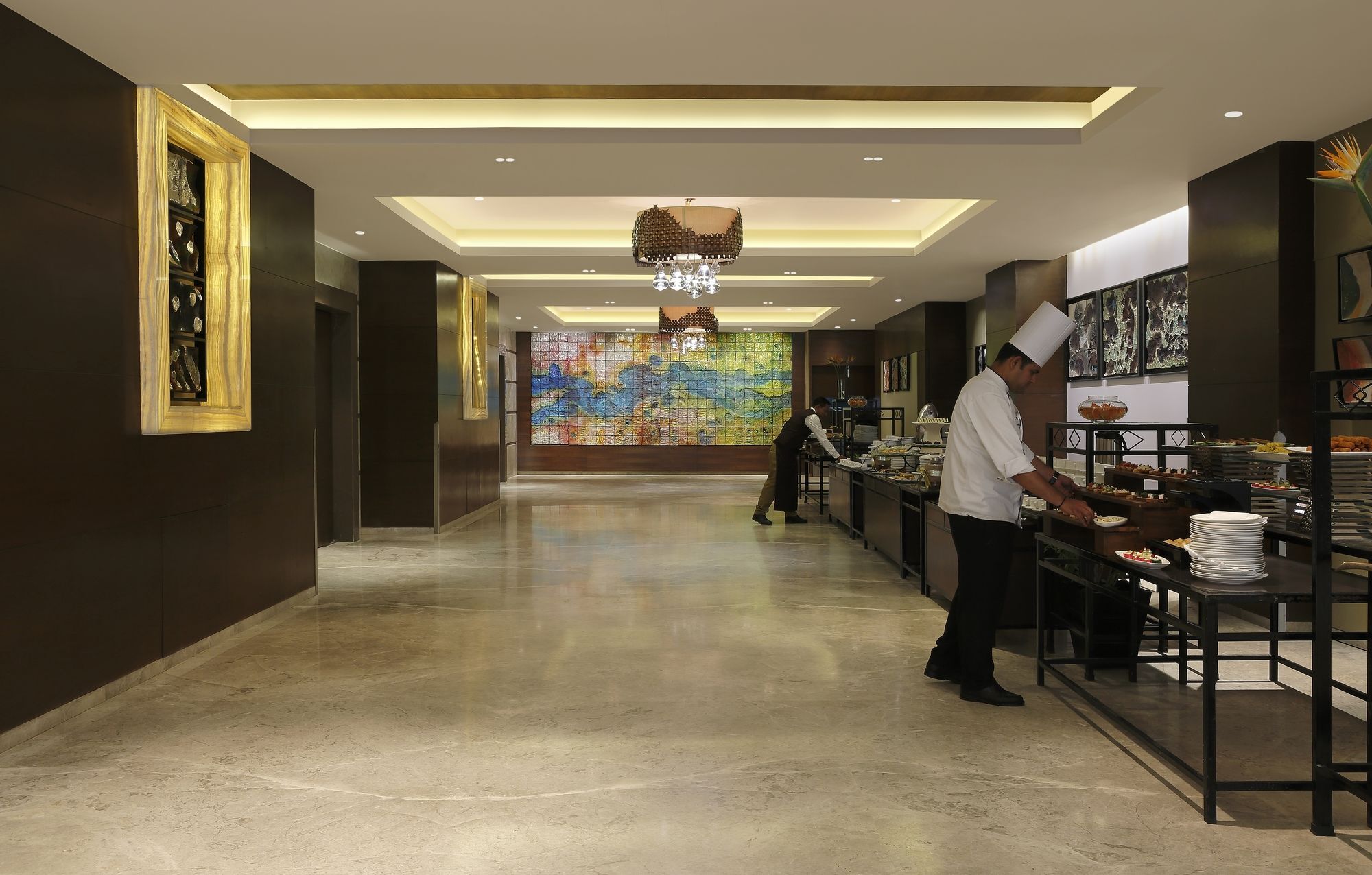 Grand Mercure Vadodara Surya Palace Εξωτερικό φωτογραφία